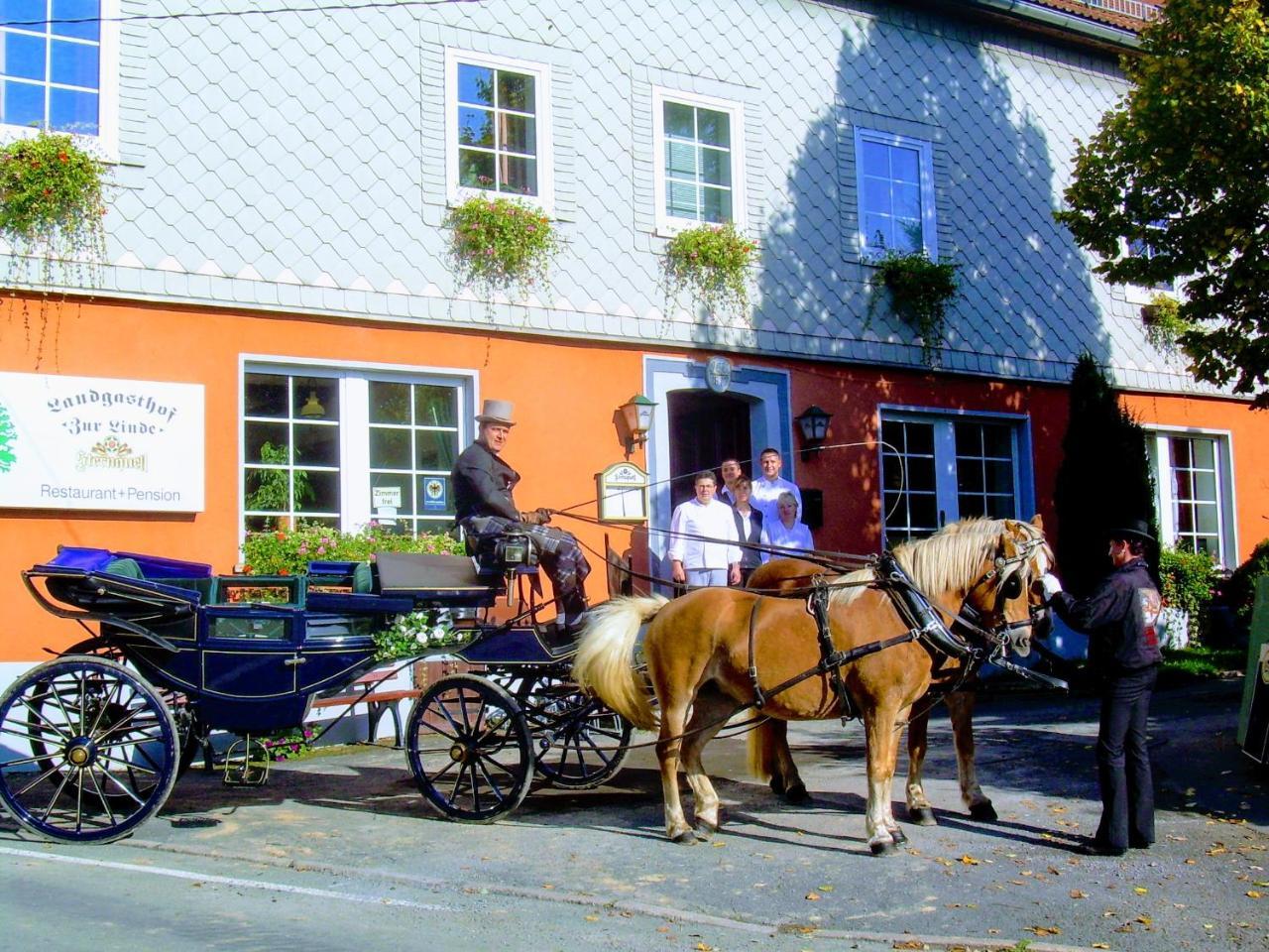 Landgasthof "Zur Linde" Dreba エクステリア 写真